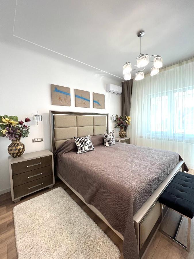Sky View - Luxury Apartament - Sanador Victoriei Bucarest Exterior foto