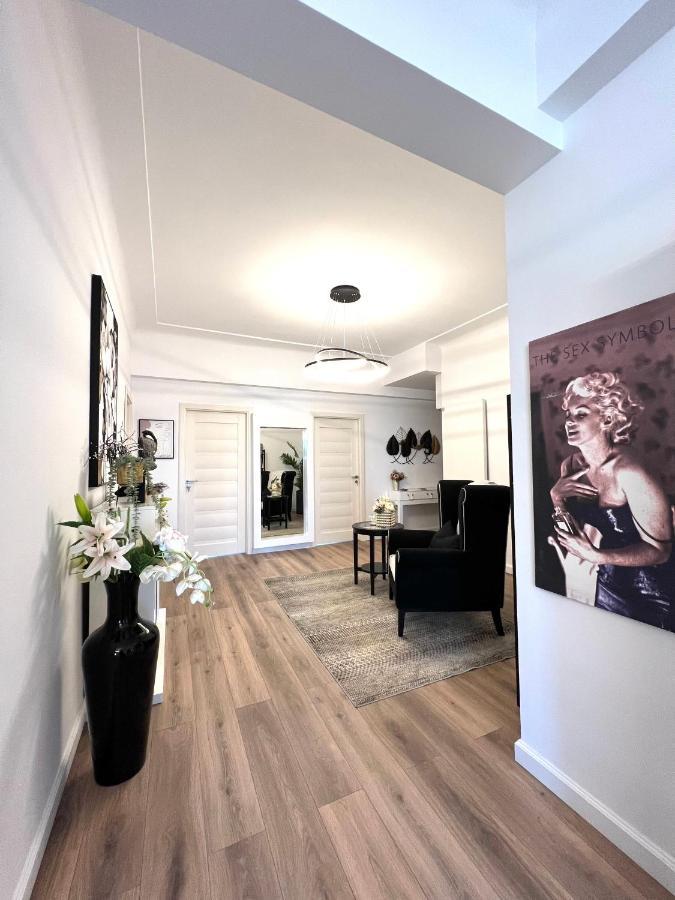 Sky View - Luxury Apartament - Sanador Victoriei Bucarest Exterior foto