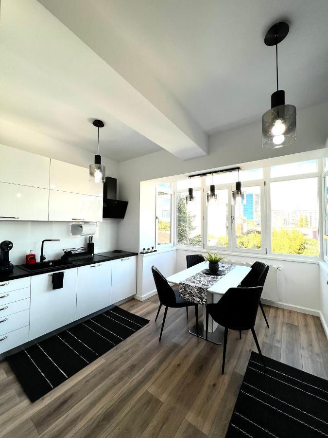 Sky View - Luxury Apartament - Sanador Victoriei Bucarest Exterior foto
